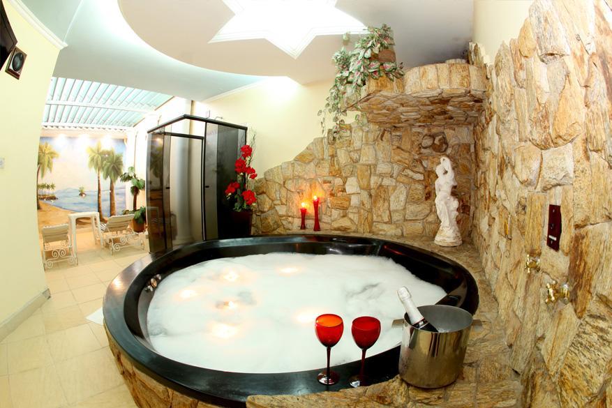 Hotel & Motel Le Baron (Adults Only) Pôrto Ferreira 외부 사진